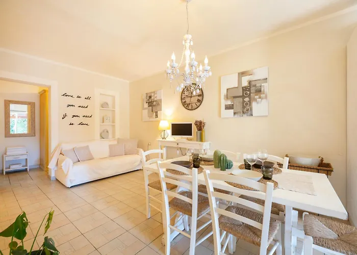 Vakantiehuis Maison Elire - 10 Passi Dal Mare Capoliveri (Isola d'Elba)