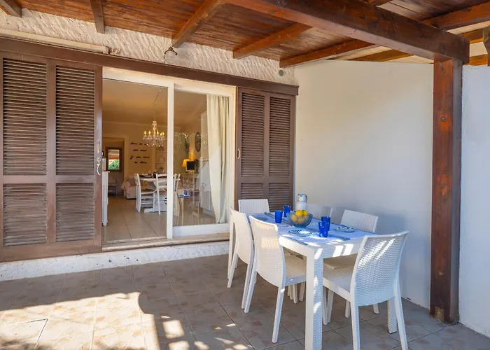 Vakantiehuis Maison Elire - 10 Passi Dal Mare