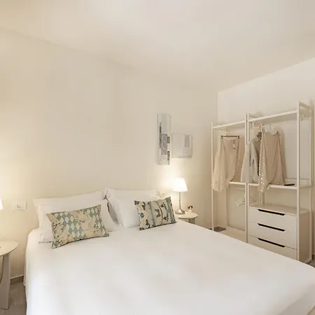 Vakantiehuis Maison Elire - 10 Passi Dal Mare *