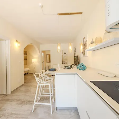 Maison Elire - 10 Passi Dal Mare Vakantiehuis